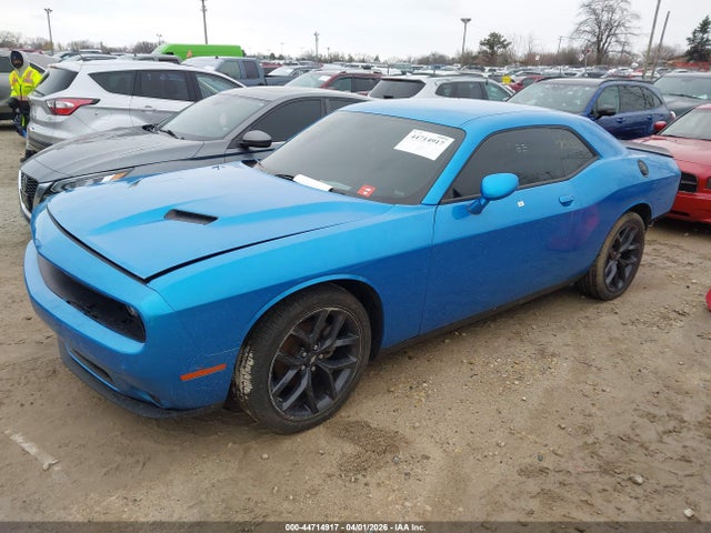 Dodge Challenger Sxt