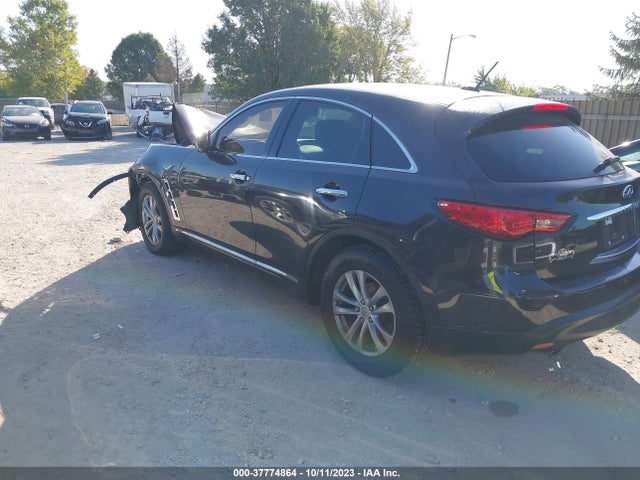 INFINITI Qx