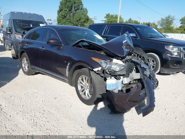 Salvage INFINITI Qx Image