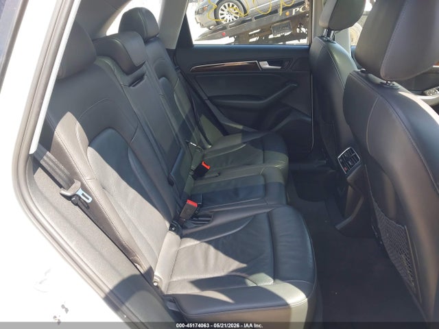 Audi Q5 2.0t Premium