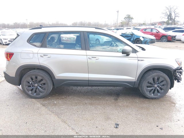Volkswagen Taos 1.5t S