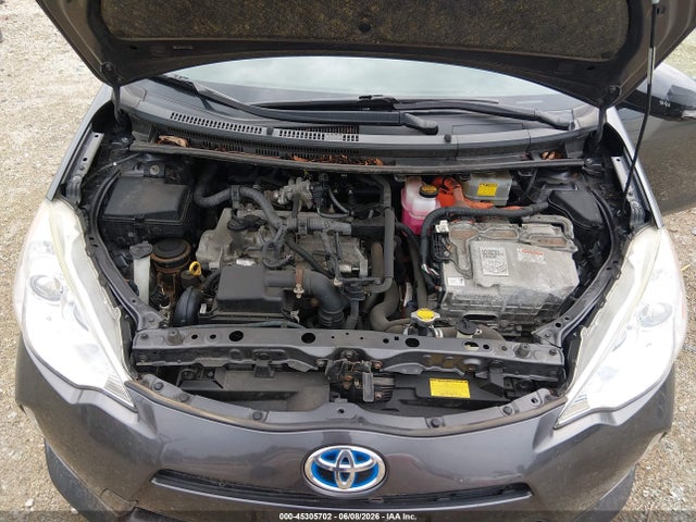 Toyota Prius c Two
