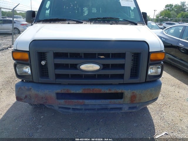 Ford E-250 Commercial