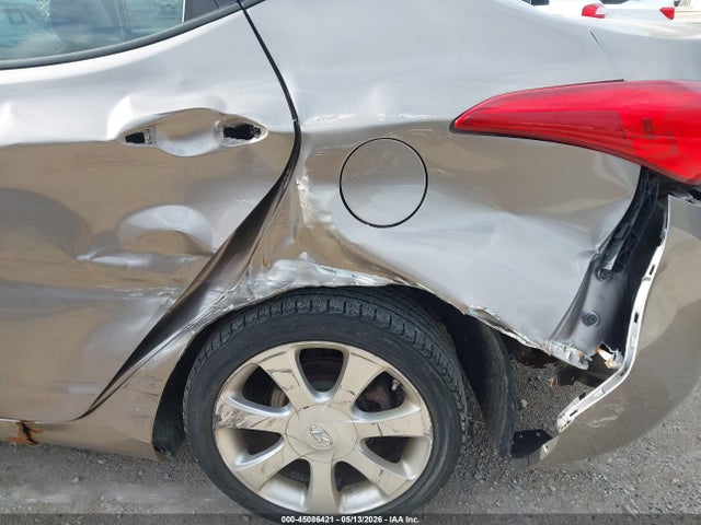 Hyundai ELANTRA Limited