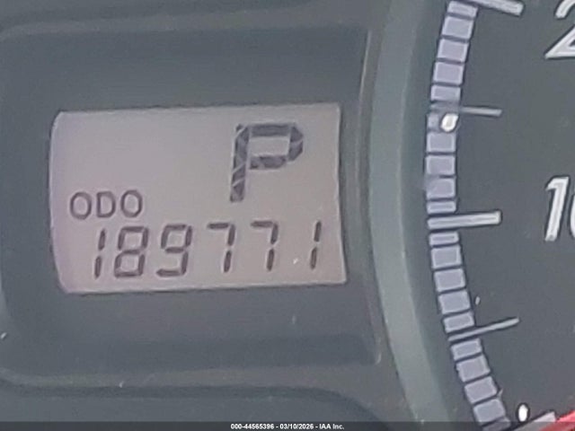 Toyota Sienna Le V6