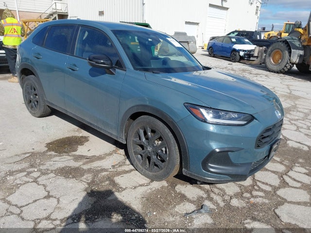 Salvage Honda HR-V Image
