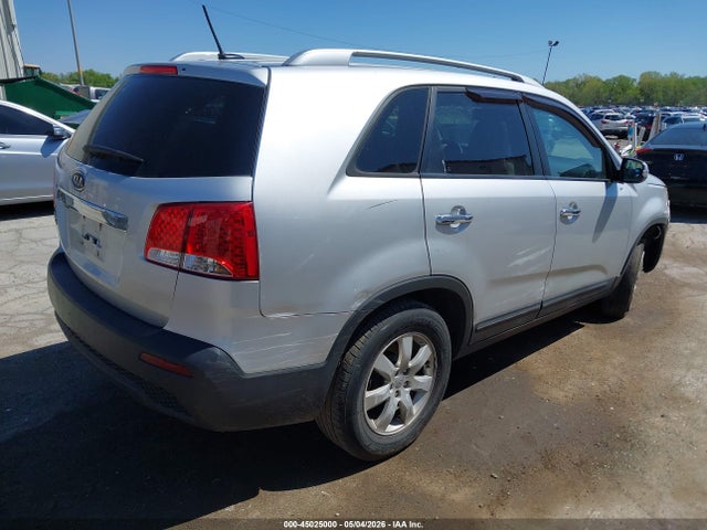 Kia Sorento Lx