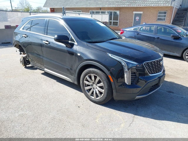 Salvage Cadillac XT4 Image