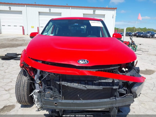 Kia Soul Lx