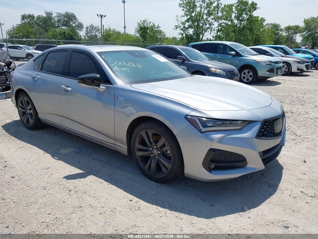 Salvage Acura TLX Image