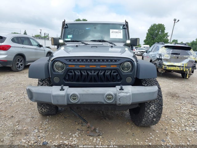 Jeep Wrangler Sport
