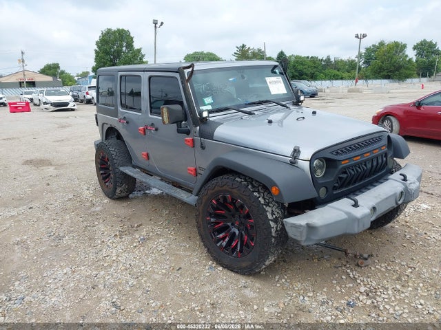 Salvage Jeep Wrangler Image