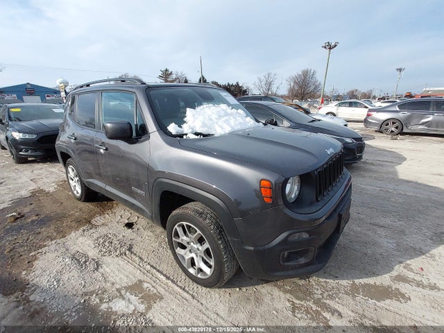 Salvage Jeep Renegade Image