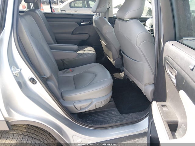 Toyota Highlander Xle