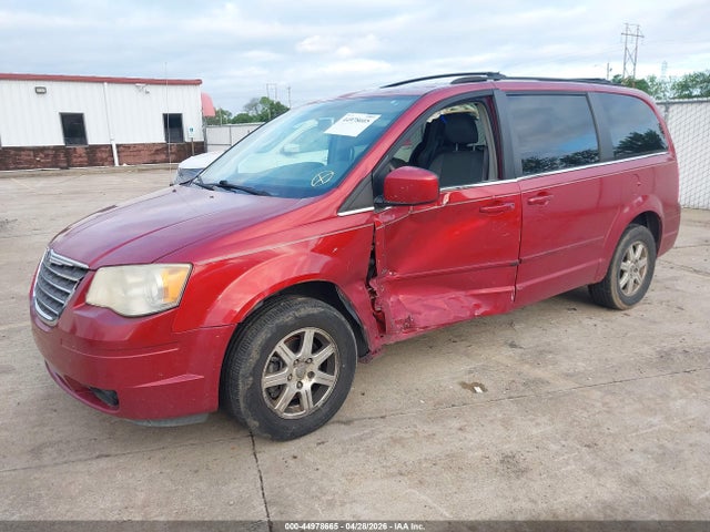 Chrysler Town & Country Touring