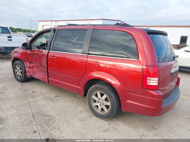 Chrysler Town & Country Touring