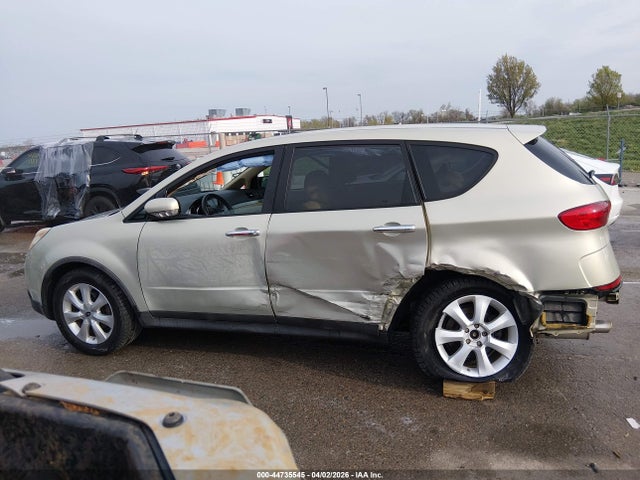Subaru B9 Tribeca Base 5-passenger