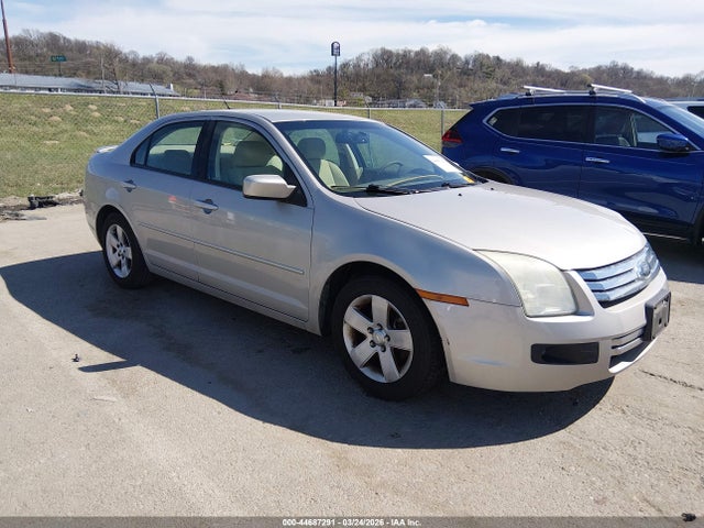 Salvage Ford Fusion Image