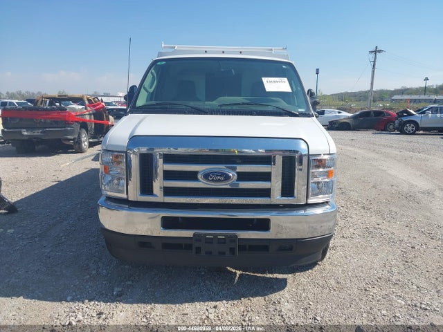Ford E-350