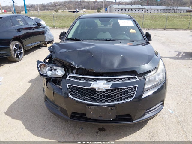 Chevrolet Cruze 1lt Auto