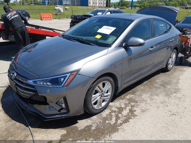 Hyundai ELANTRA Value Edition