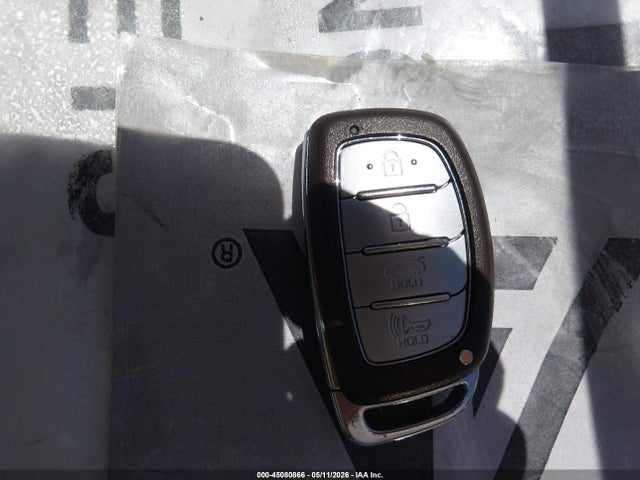 Hyundai ELANTRA Value Edition