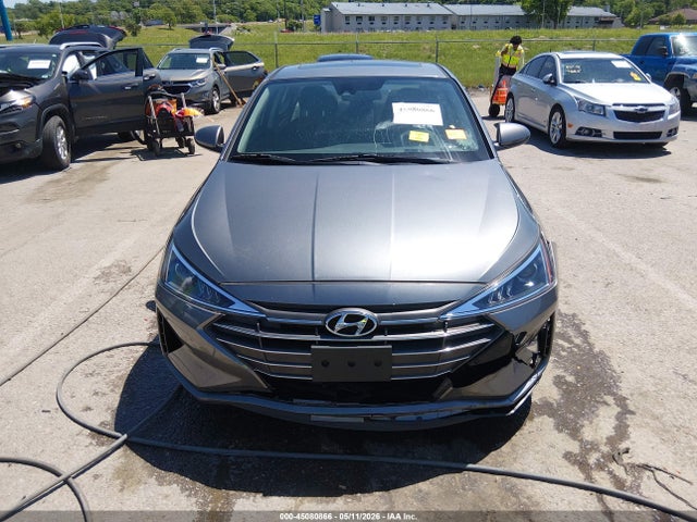 Hyundai ELANTRA Value Edition