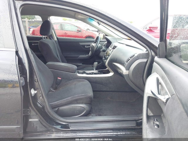 Nissan Altima 2.5 Sv