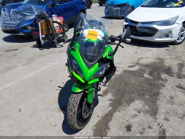 Kawasaki Zx1000 W