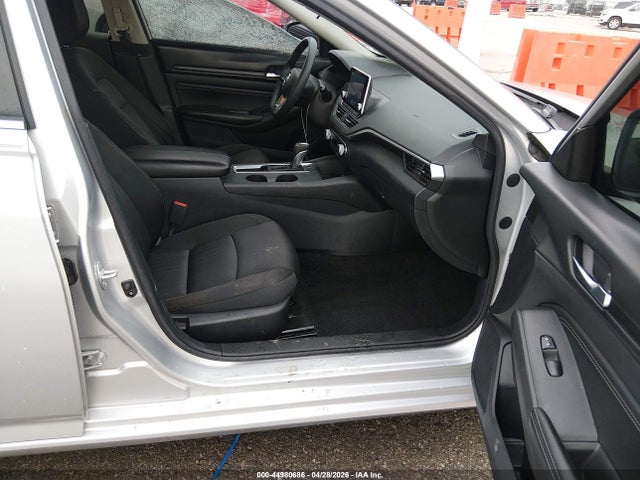 Nissan Altima S Fwd