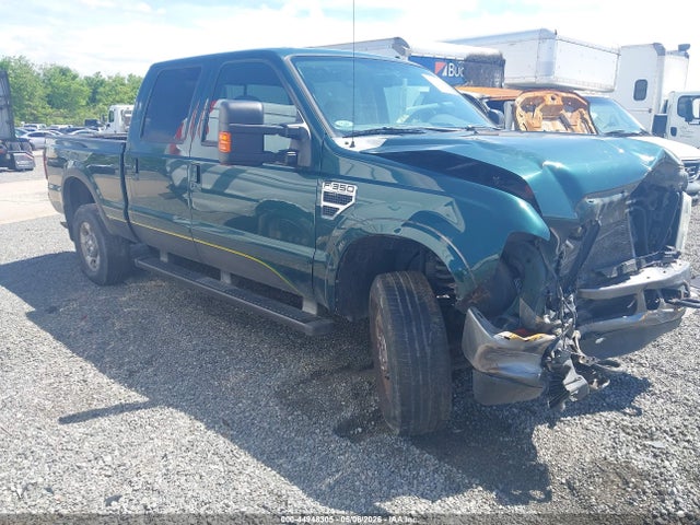 Salvage Ford F-350 Image