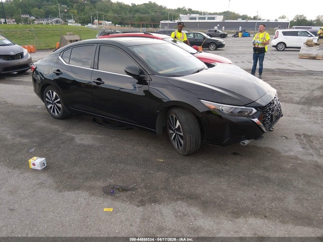 Salvage Nissan Sentra Image
