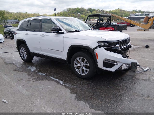 Salvage Jeep Grand Cherokee Image