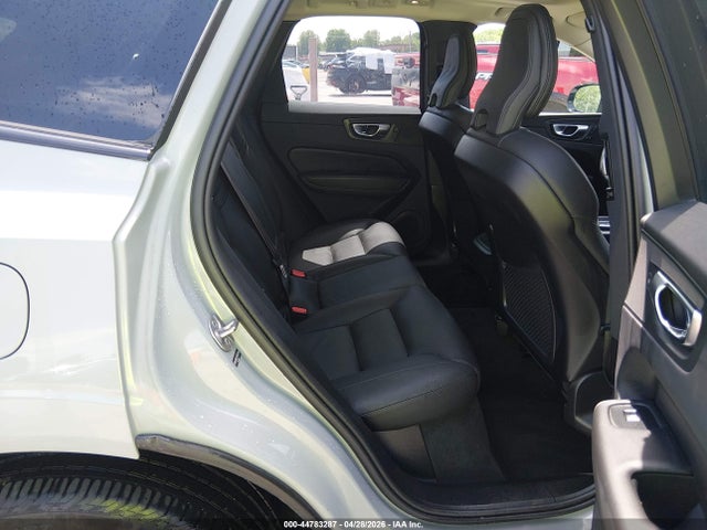 Volvo XC60 B5 Plus