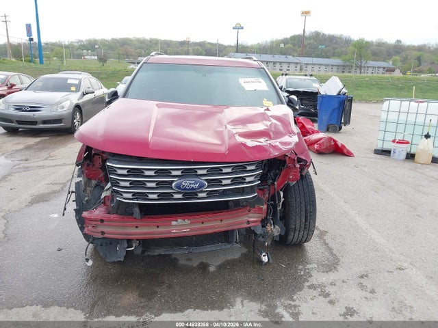 Ford Explorer Xlt