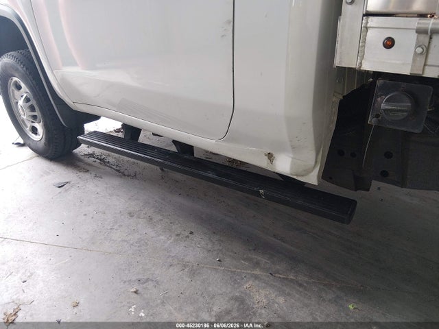Chevrolet Silverado 2500 2wd  Long Bed Work Truck