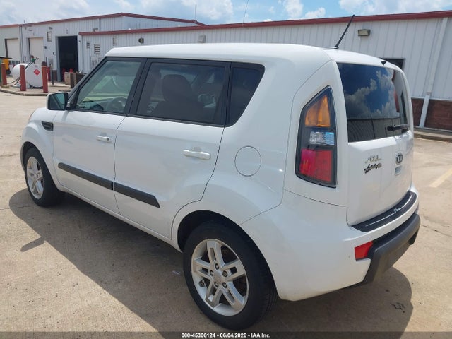 Kia Soul +