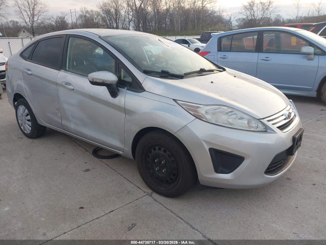 Salvage Ford Fiesta Image