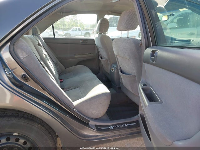 Toyota Camry Le