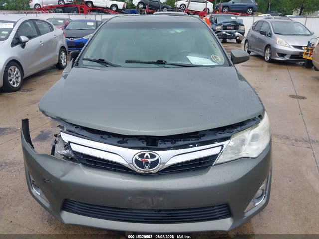 Toyota Camry Xle