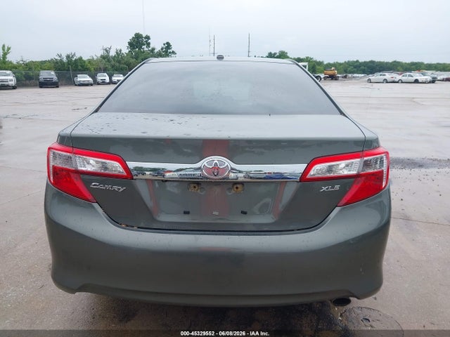 Toyota Camry Xle