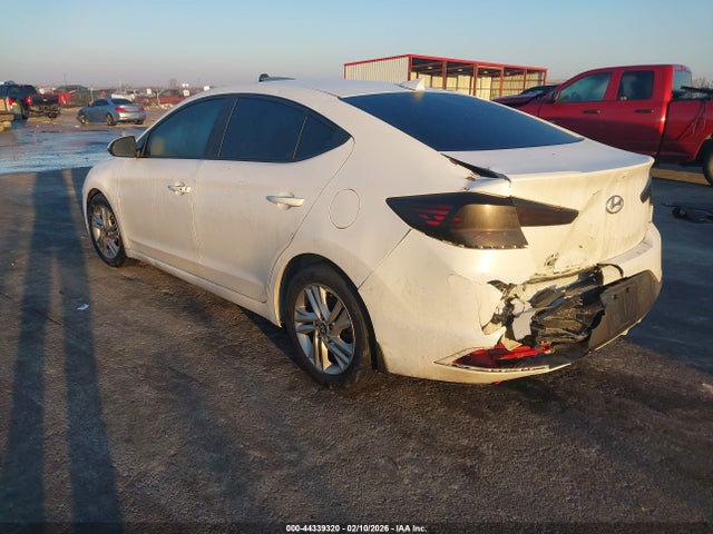 Hyundai ELANTRA Value Edition
