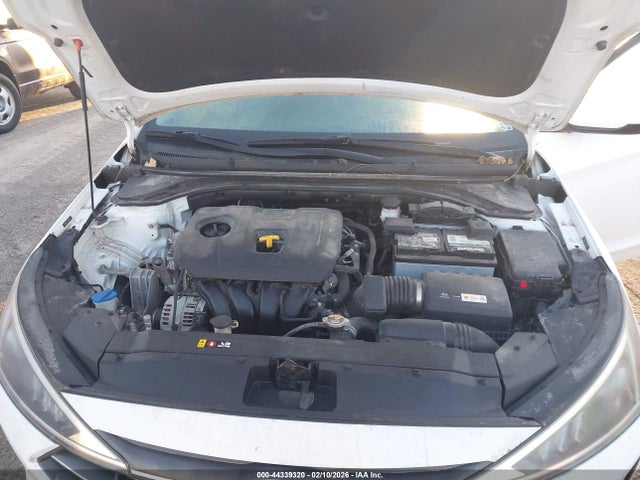 Hyundai ELANTRA Value Edition