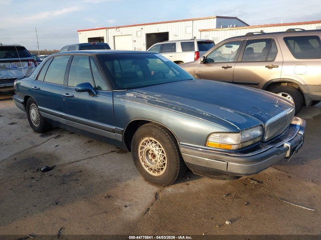 Salvage Buick Park Avenue Image