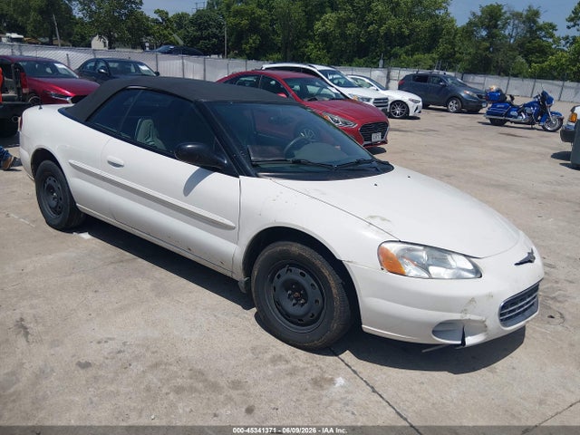 Salvage Chrysler Sebring Image