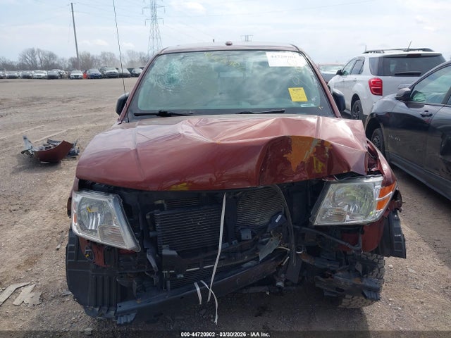 Nissan Frontier Sv