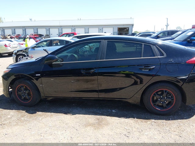 Hyundai Ioniq Blue