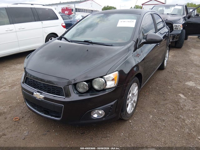 Chevrolet Sonic Lt Auto