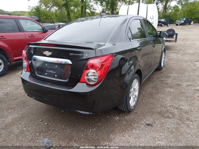 Chevrolet Sonic Lt Auto