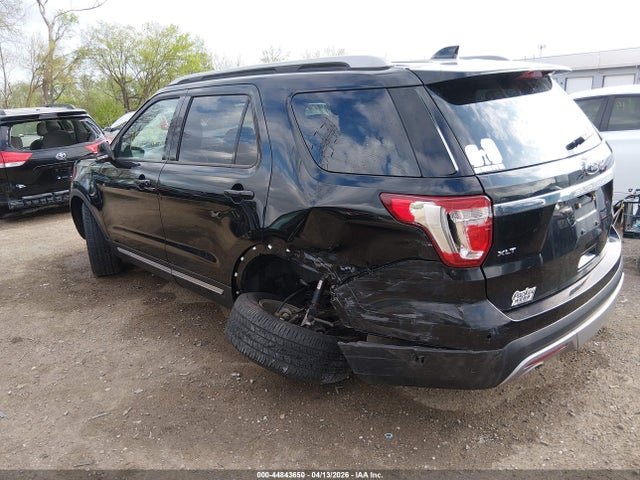 Ford Explorer Xlt